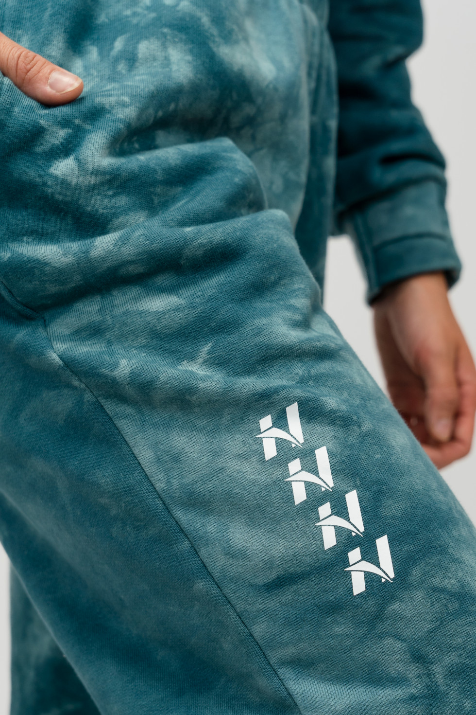Ne NEBBIA Re-fresh Women’s Sweatpants 590 (M, Зелёный)
